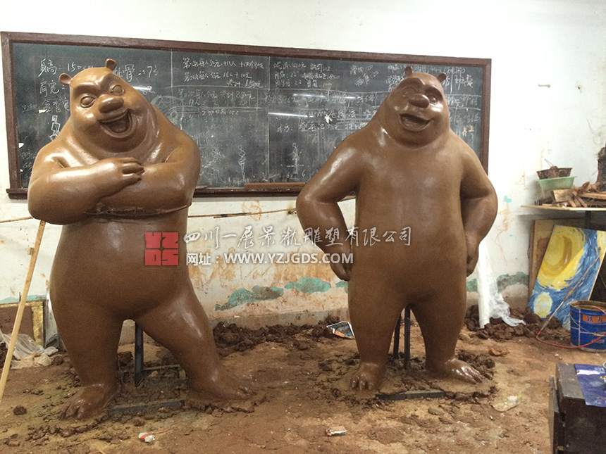 卡通雕塑泥塑順利完成